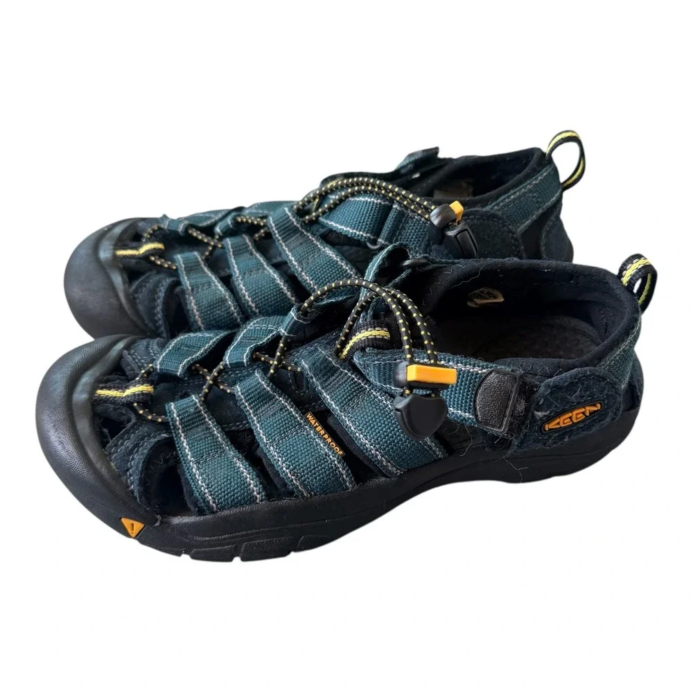 KEEN Newport H2 Waterproof Hiking Sandals Youth Size 4 Teal Black